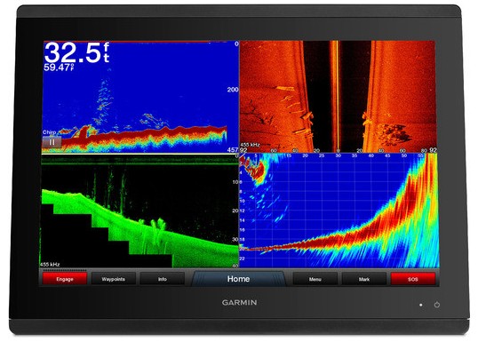 Garmin GPSMAP 8600 Series in 4 Way split