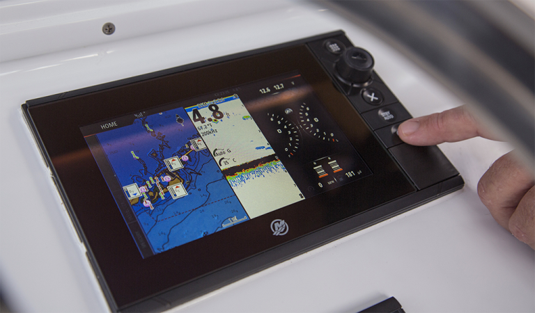 Mercury VesselView 702 & Mercury VesselView 502